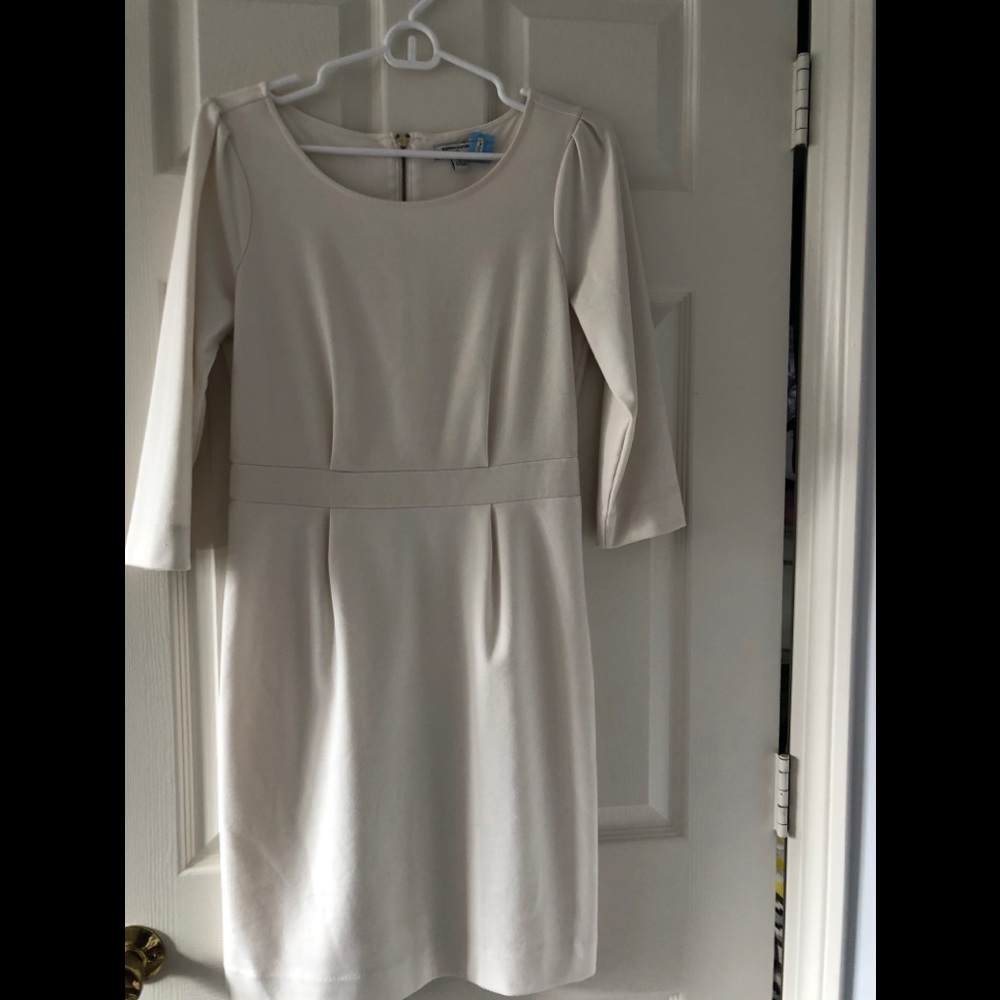 EUC Banana Republic Cream Dress size 2